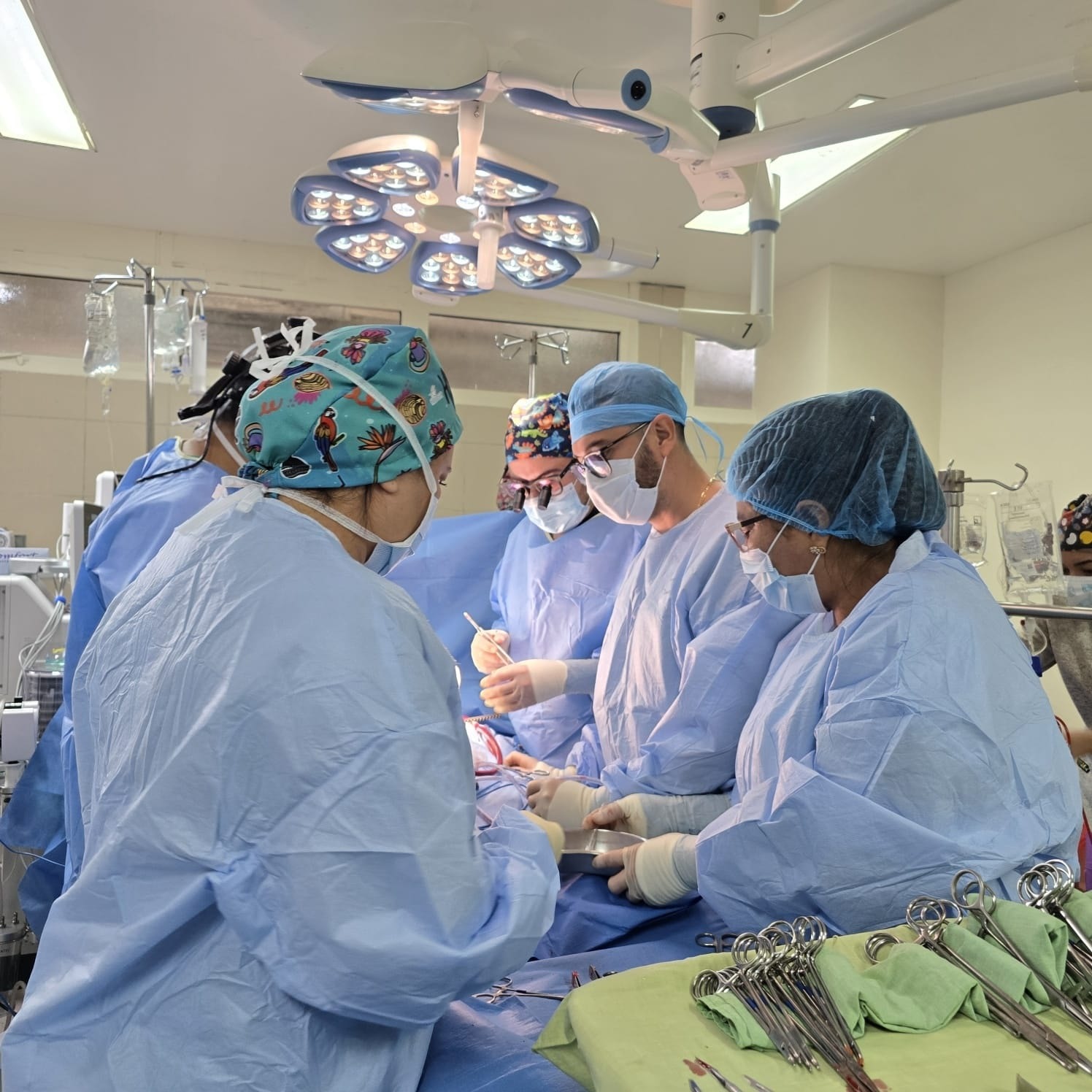 IHSS proyecta 100 cirugías cardíacas pediátricas con apoyo de fundaciones internacionales